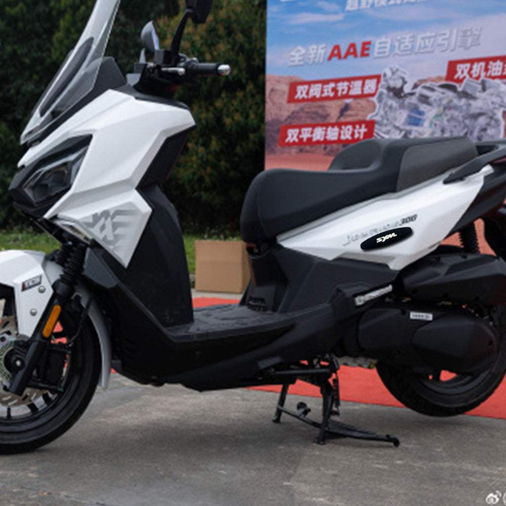 BMW Universal Motorcycle Side Panel Protector | Black Rubber Anti‑Scratch Fairing Guard Trim 200mm