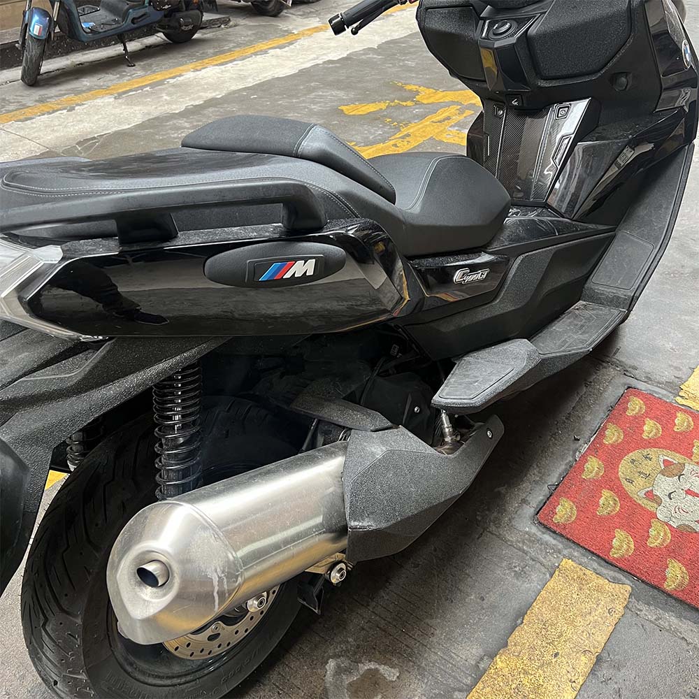 BMW Universal Motorcycle Side Panel Protector | Black Rubber Anti‑Scratch Fairing Guard Trim 200mm