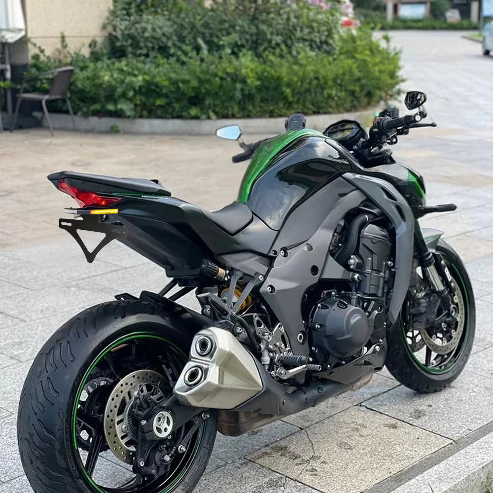 Kawasaki Z900 2017-2024 | Adjustable Short Tail Tidy & Integrated Turn Signal Plate Holder