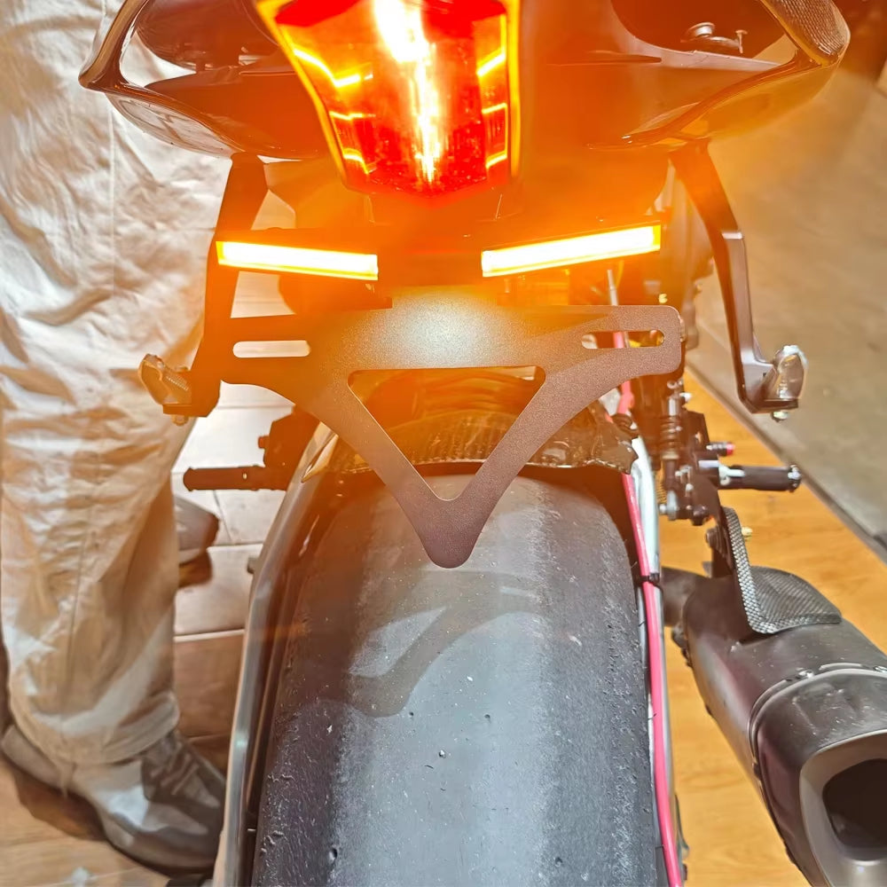 Yamaha YZF‑R1 Tail Tidy 2015‑2025 | LED License Plate Holder