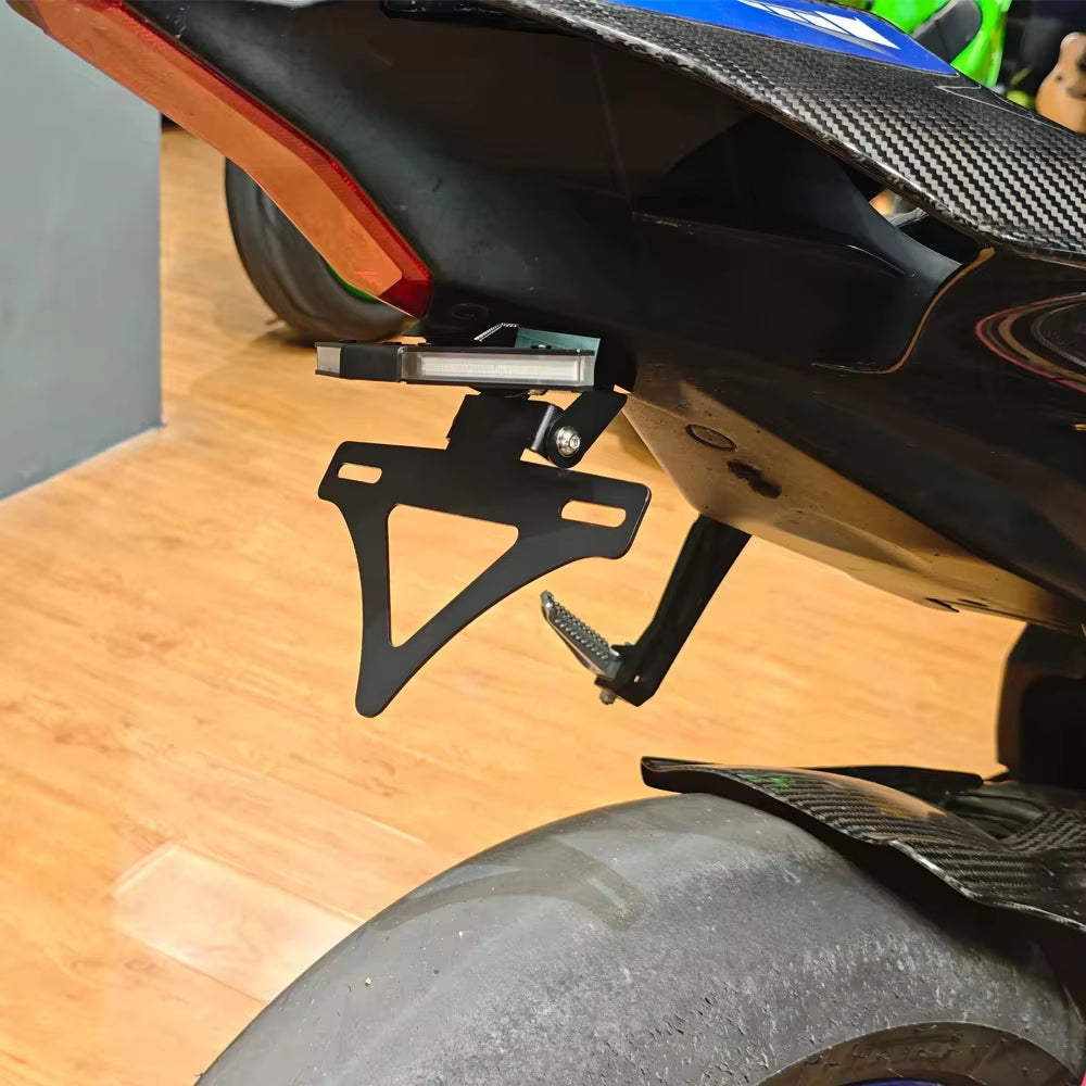 Yamaha YZF‑R1 Tail Tidy 2015‑2025 | LED License Plate Holder