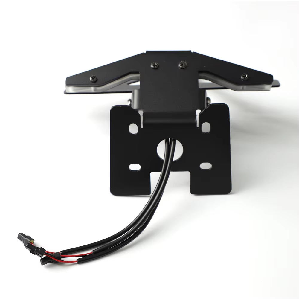 QJMOTOR SRK600RS SRK800RS SRK800RR 2020-2026 | Kit de suppression de bavette avec support de plaque d'immatriculation et éclairage LED