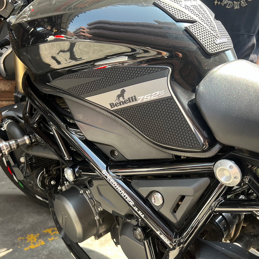 Benelli 752S | Rubber Anti‑Slip Fuel Tank Pad Tank Side Protector Decals Kit