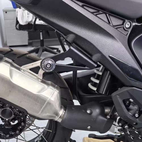 BMW R1300GS Rear Footpeg Delete 2023‑2025 | Black Metal Footrest Removal Bracket