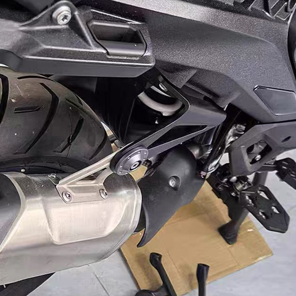 BMW R1300GS Rear Footpeg Delete 2023‑2025 | Black Metal Footrest Removal Bracket