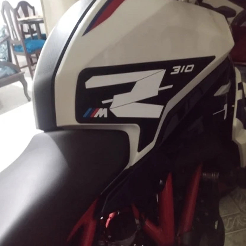 BMW G310R Rubber Anti-Slip Tank Pad Kit 2021-2024 丨 Center Pad and Side Grips