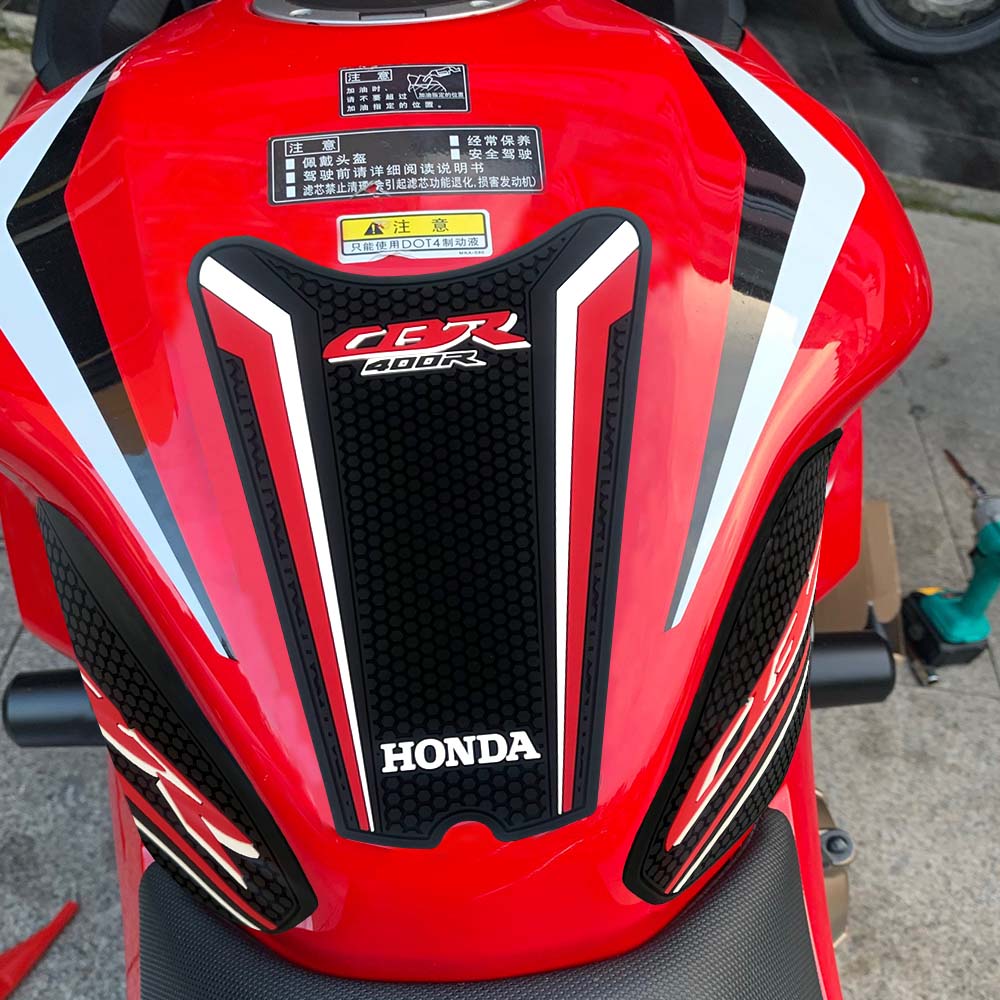 Honda CBR400R CBR500R Rubber Anti-Slip Tank Pad Kit 2019-2023 丨 Center Pad and Side Grips