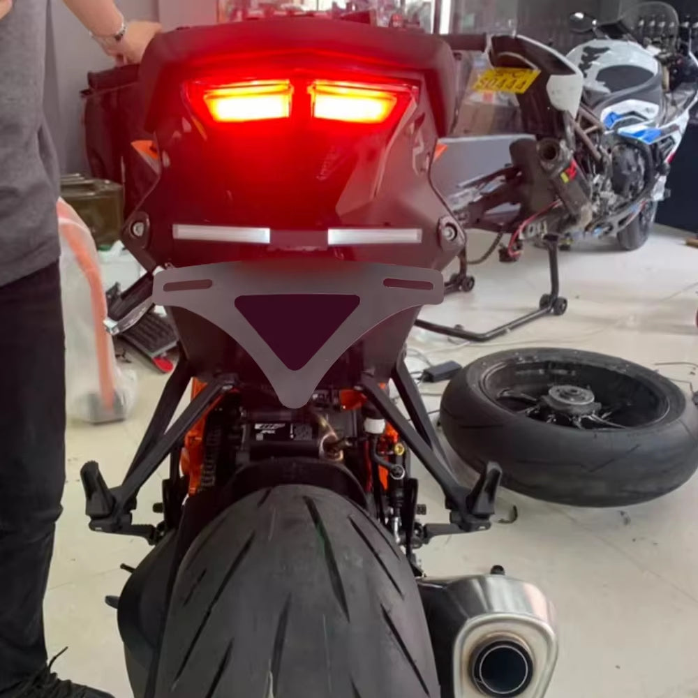 KTM 1290 Super Duke R Tail Tidy Fender Eliminator Kit 2020-2025 丨 License Plate Holder