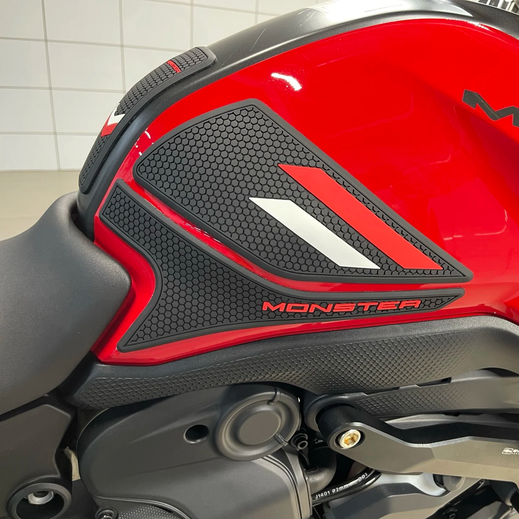 Ducati Monster 937 950 SP Rubber Anti-Slip Tank Pad Kit 2021-2024 丨 Center Pad and Side Grips
